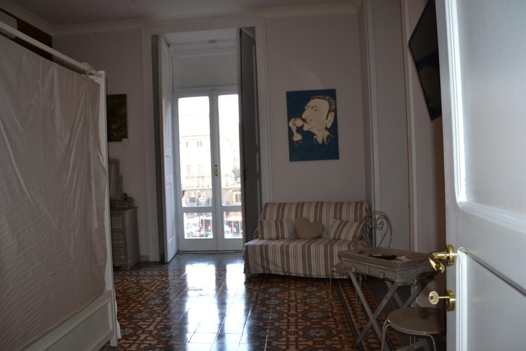 ナポリ ナプラート Bed & Breakfast 部屋 写真