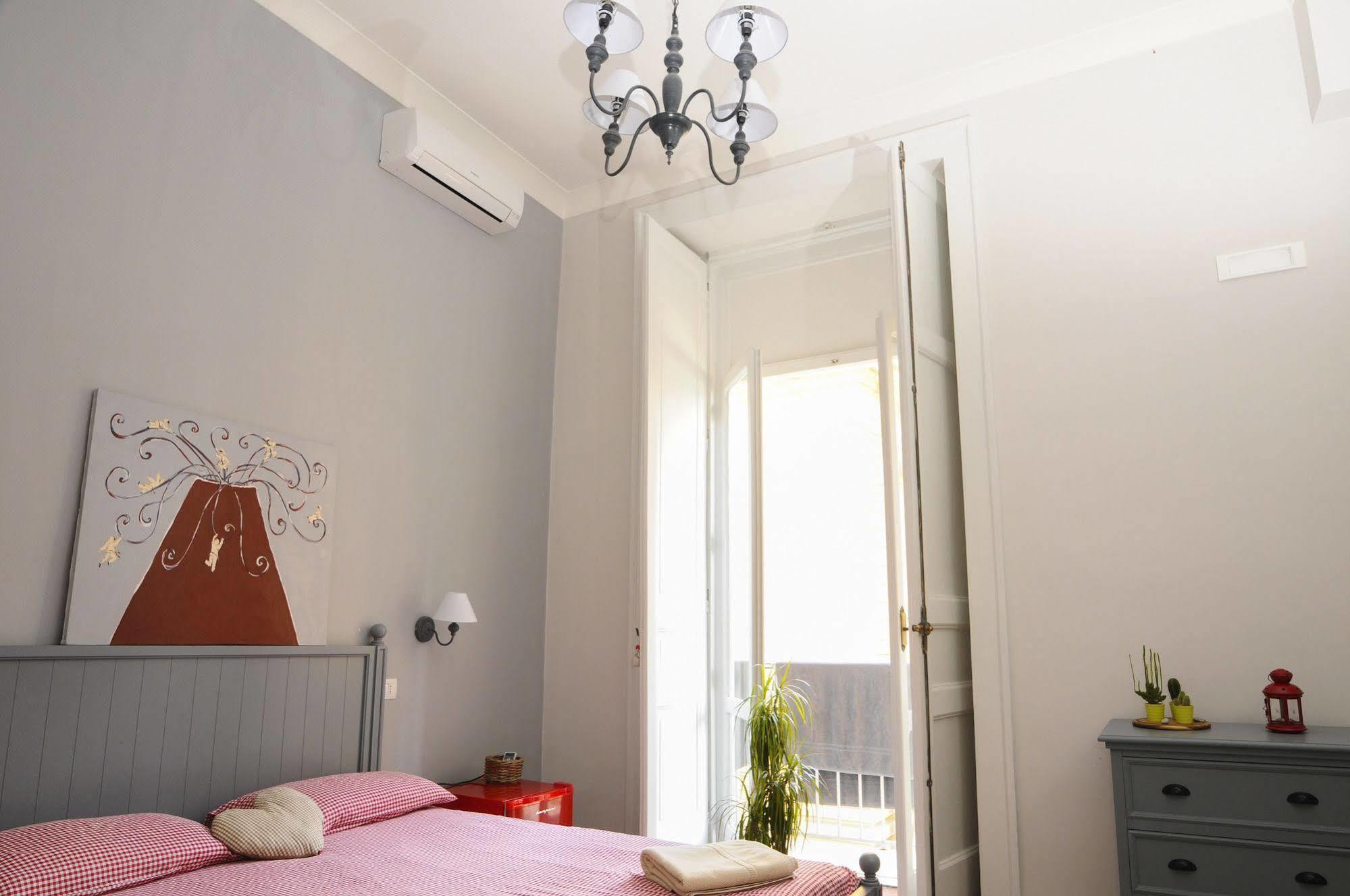 ナポリ ナプラート Bed & Breakfast エクステリア 写真